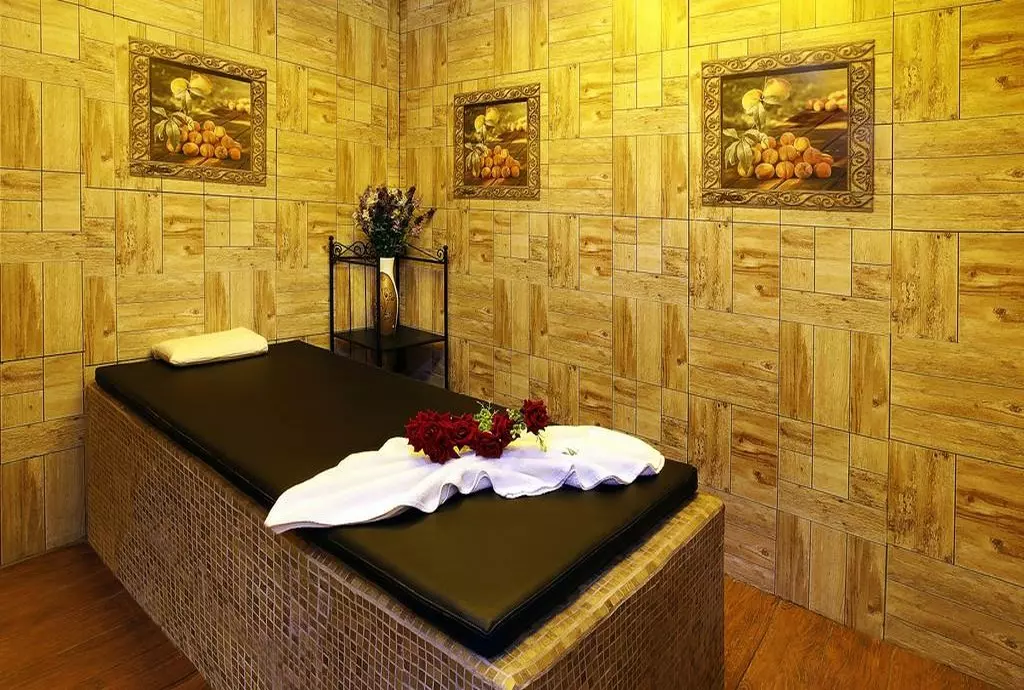 hotel holiday inn downtown dubai_shabavizparvaz_15.jpg